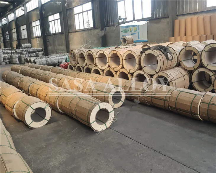 Protected Inconel 718 wire coils in the packing area